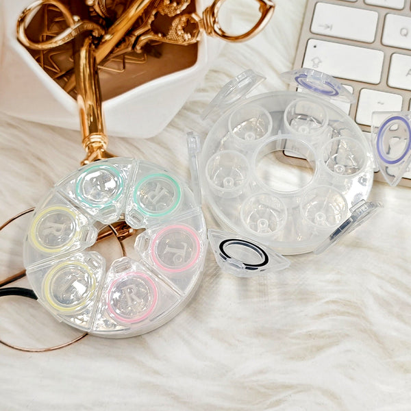 travel-friendly lens organiser 