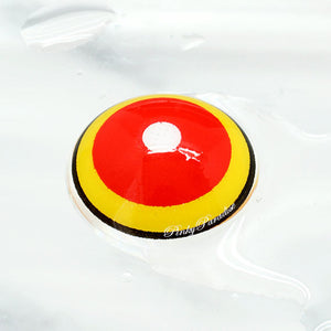 Cosplay de la princesa Pinky con ojos de llama 