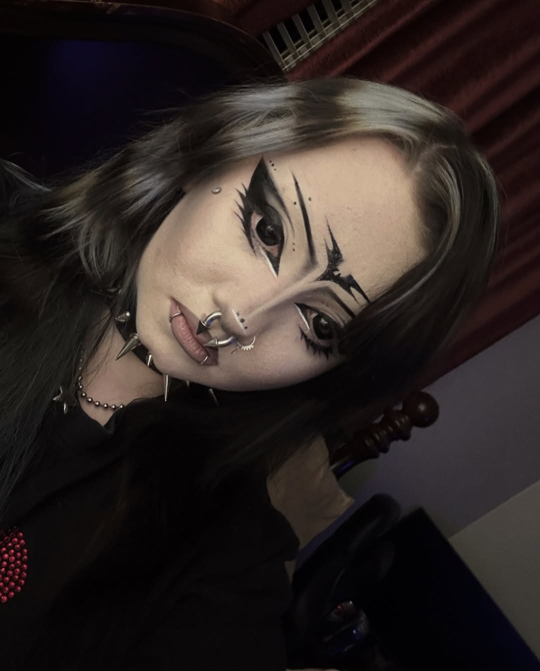 @zomiemakeup