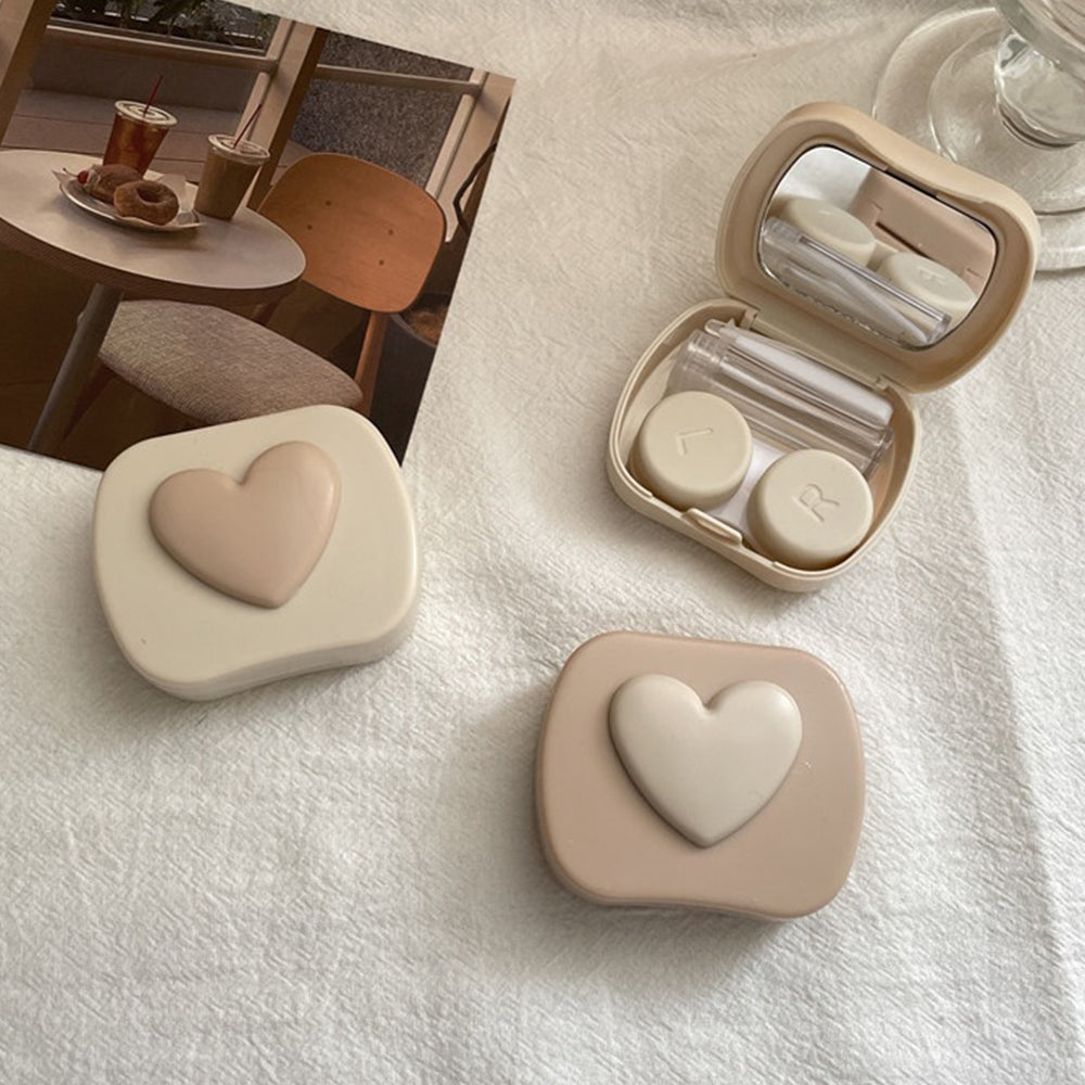 clean girl aesthetic lens case