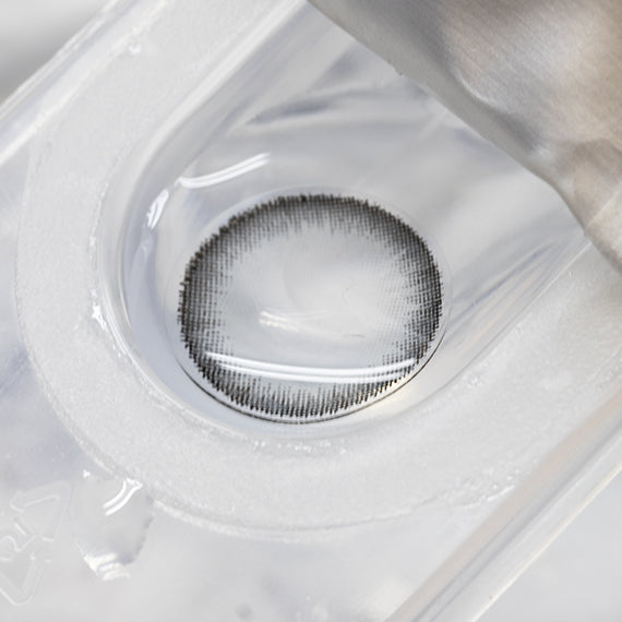 Natural doll eye grey contact lenses