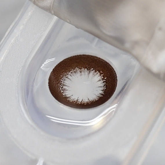 Natural enlarging cosplay contact lenses 