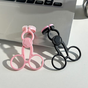 Contact Lens Wearing Assist Tool