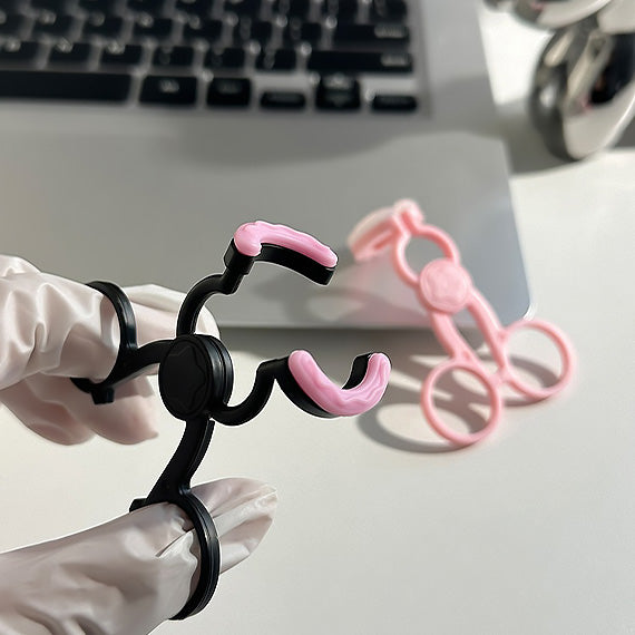 Contact Lens Wearing Assist Tool