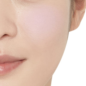 Etude House Lovely Cookie Blusher Lavender Lemon Macaron on Cheek