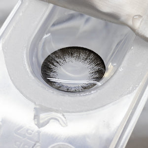 black eye contacts cute