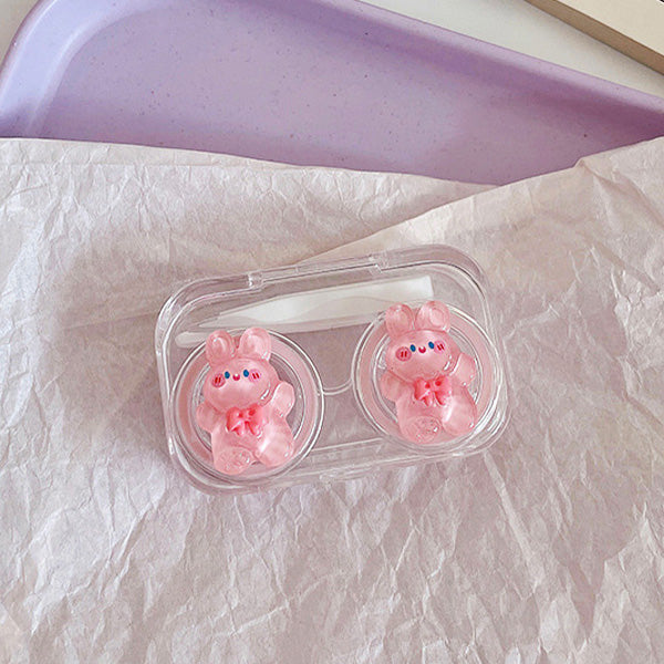 Violet cat  travel lens case.