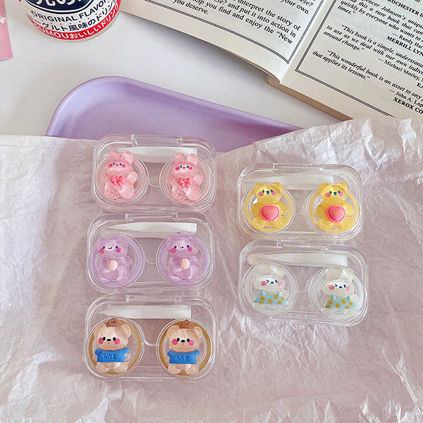 features five cute animals.   