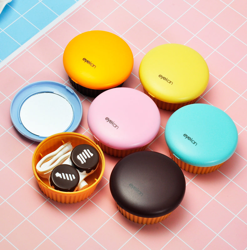 Pudełko na soczewki podróżne Yummy Cake