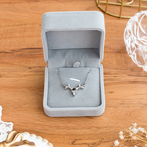 I Love You In 100 Languages Projection Necklace (Silver)