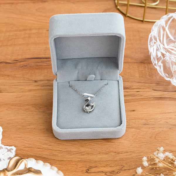 I Love You In 100 Languages Projection Necklace (Silver)