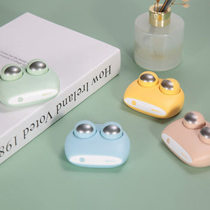 Meme Frog Contact Lens Cleaner in cute frog design 