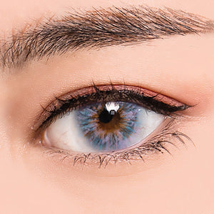 Princess Pinky Mojo Blue Color Contact Lenses on eye
