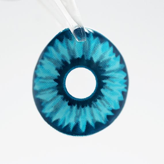 Princess Pinky Snow Elf Blue Sclera