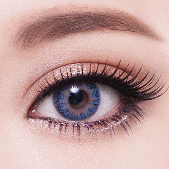 Princess Pinky Woolly Eyes Blue