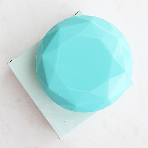 Proste etui na soczewki podróżne do kieszeni